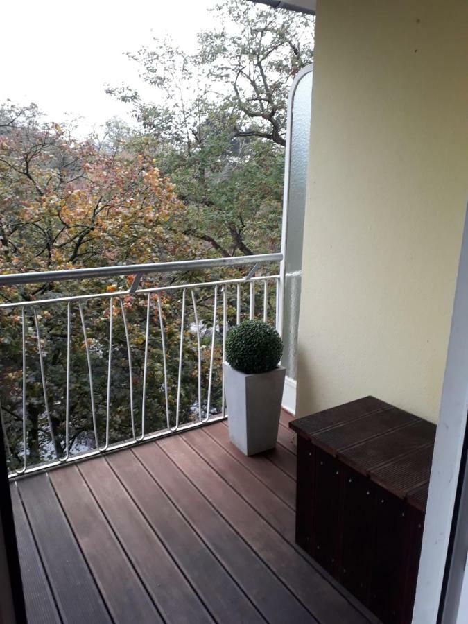 Modern City Apartment With Balcony And Nice Parc View Brême Extérieur photo